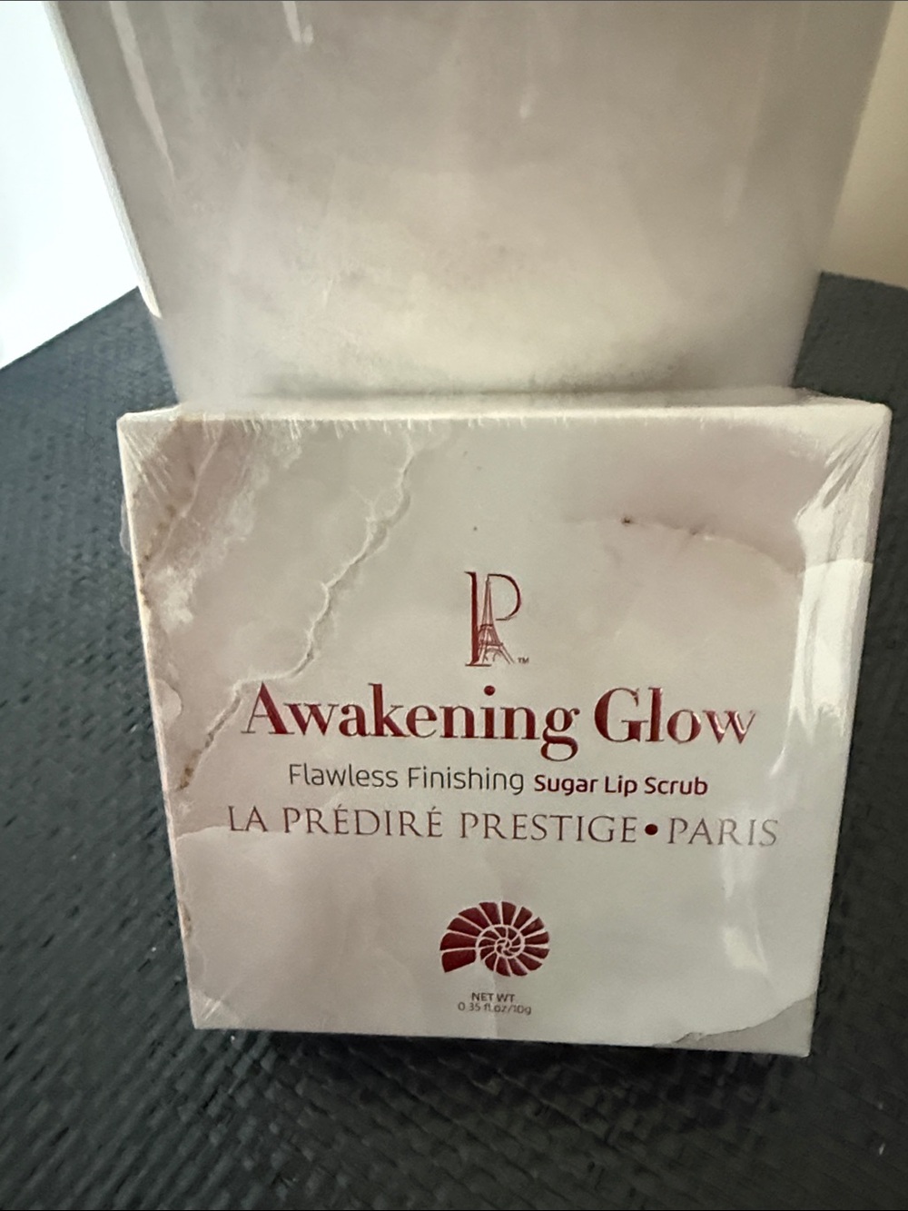 Awakening Glow Sugar Lip Scrub by LA Prédiré Prestige